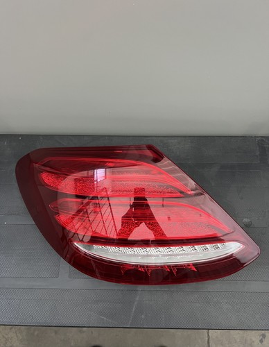 Faro post mercedes - sx.,